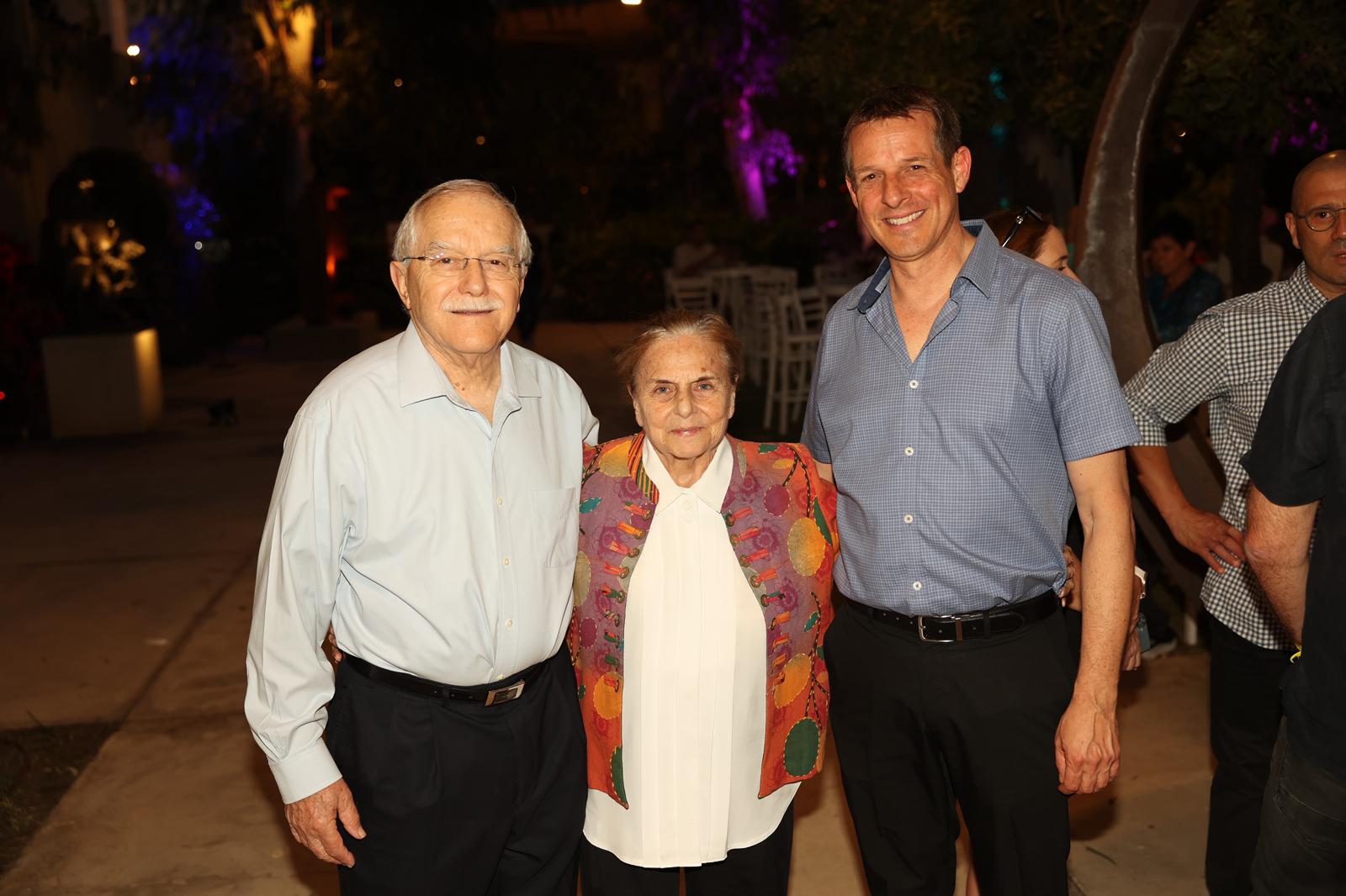עמיר לרנר ויאיר ואלה שמיר. צילום: אור גפן