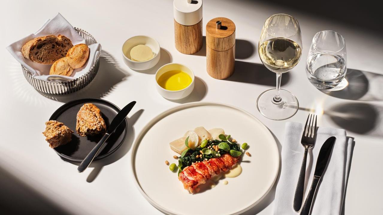 מנות מישלן בשמייים. צילום: SWISS
