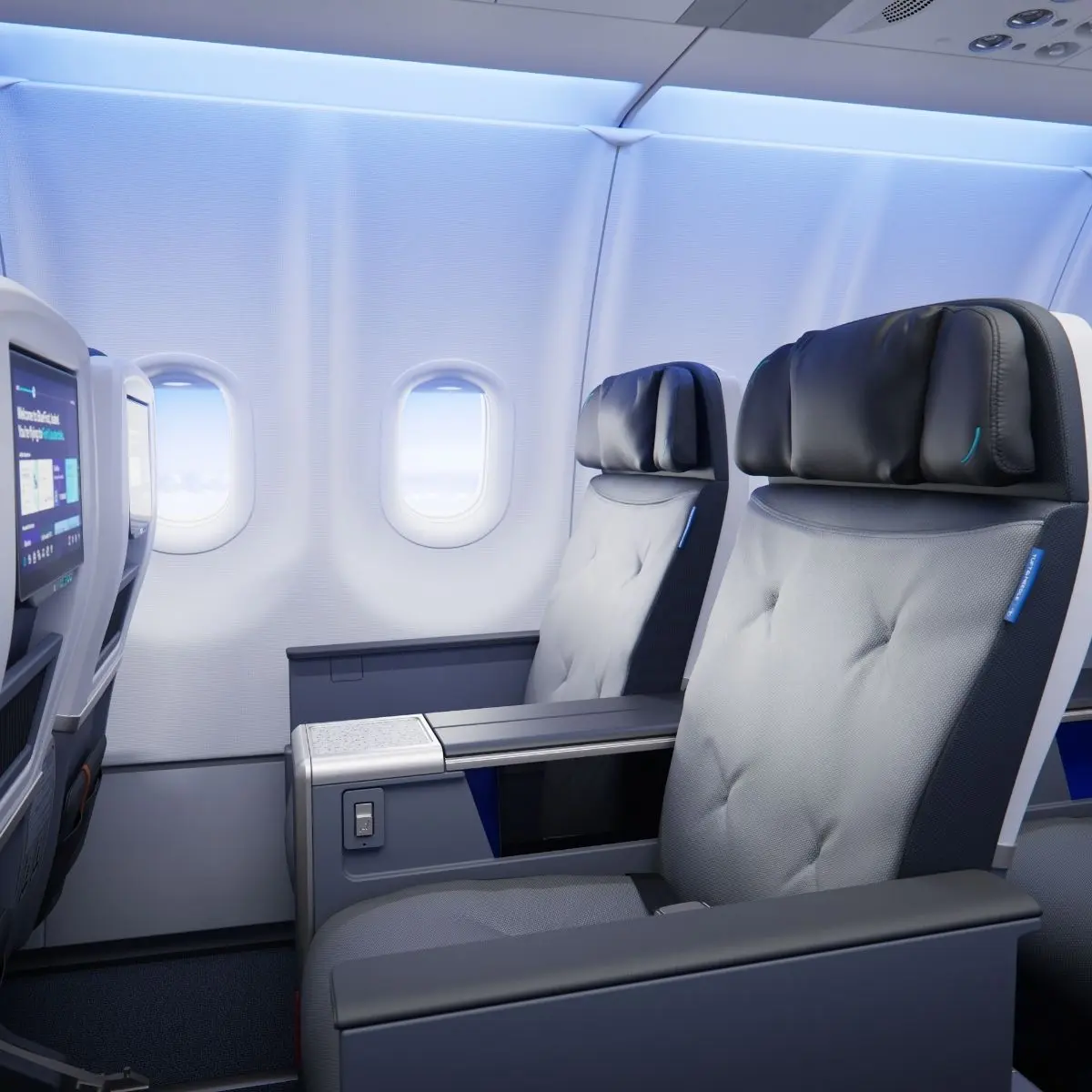 מושבים משודרגים במחלקת BlueFirst. צילום: JetBlue