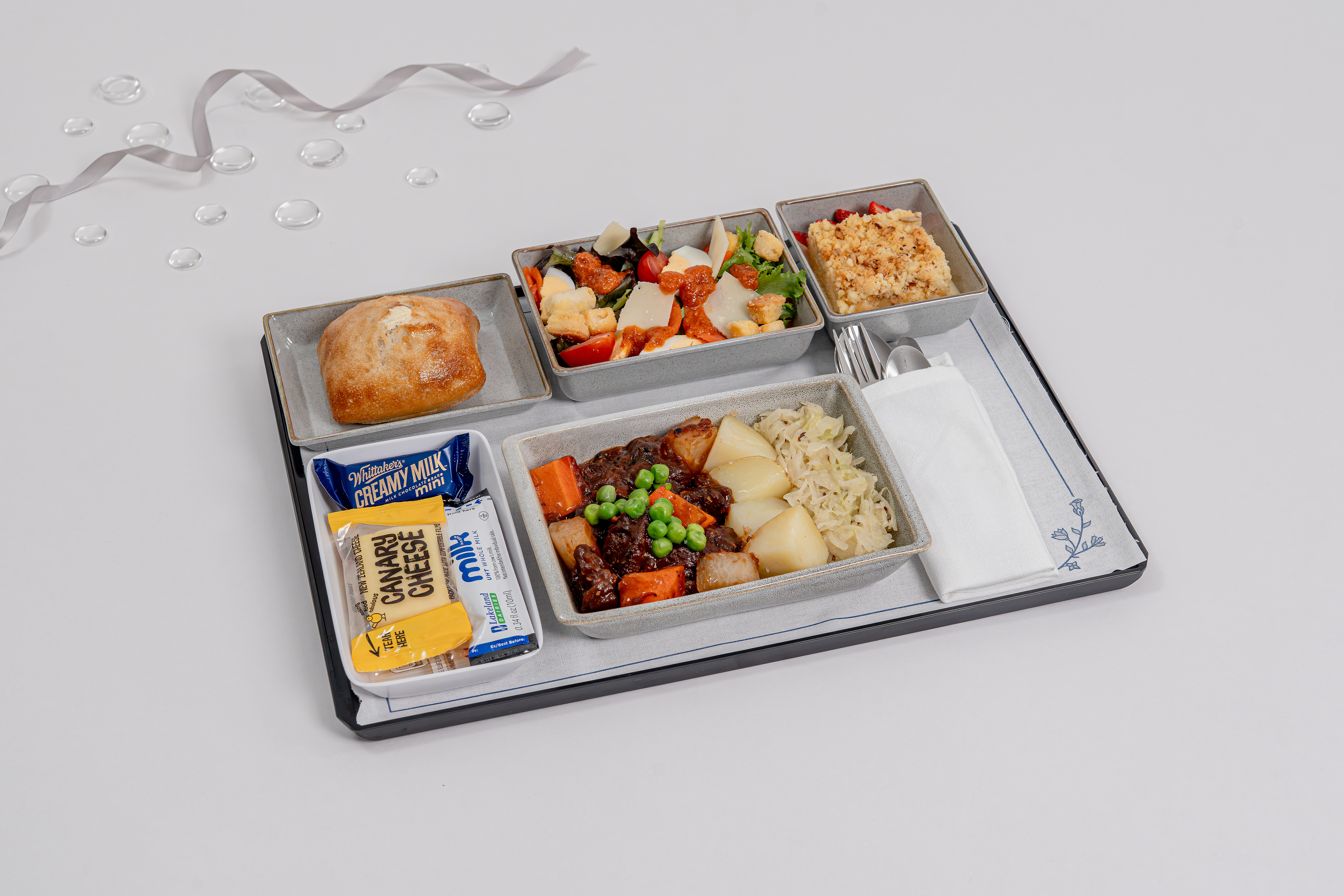 התפריט החדש של סינגפור איירליינס. צילום: Singapore Airlines