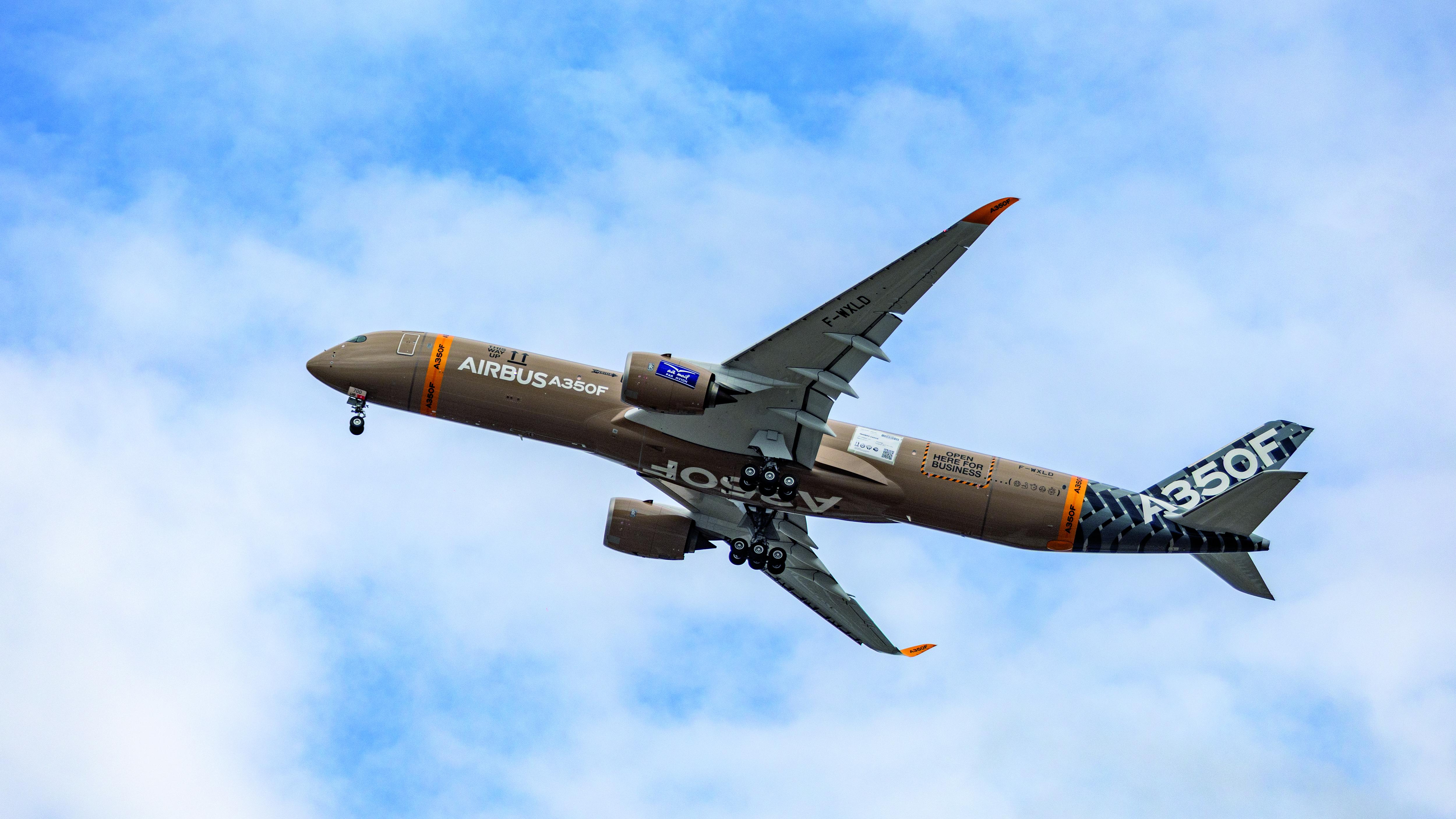 מטוס Airbus A350-F (צילום: Airbus)
