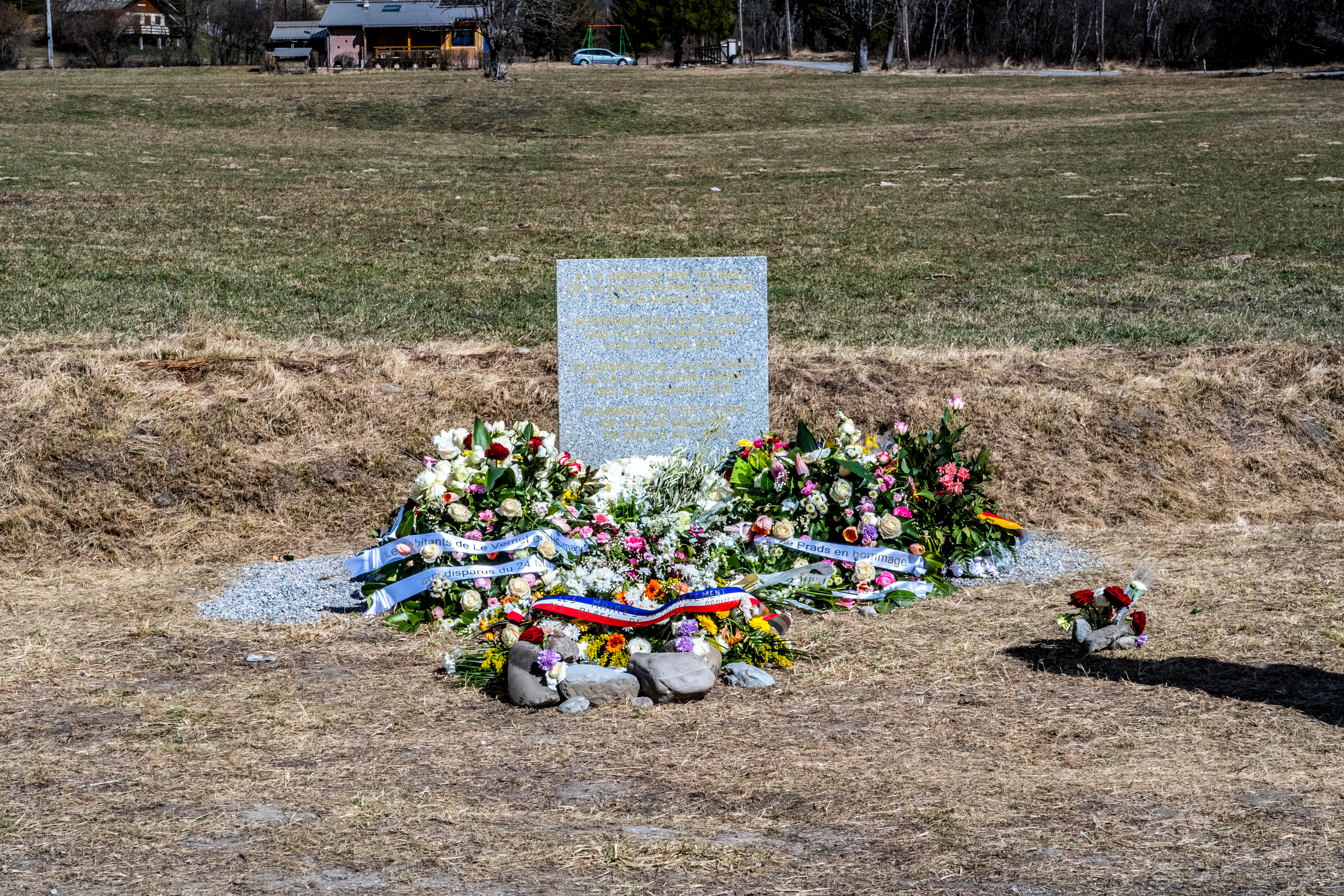 אתר הנצחה לטיסת Germanwings. צילום: Shutterstock