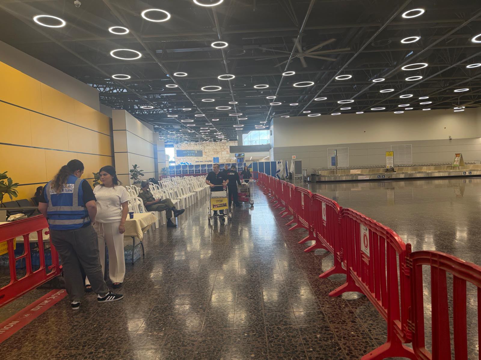מתחם מיוחד נפתח בנתבג למשפחות נוסעי טיסת flydubai. צילום: רשות שדות התעופה