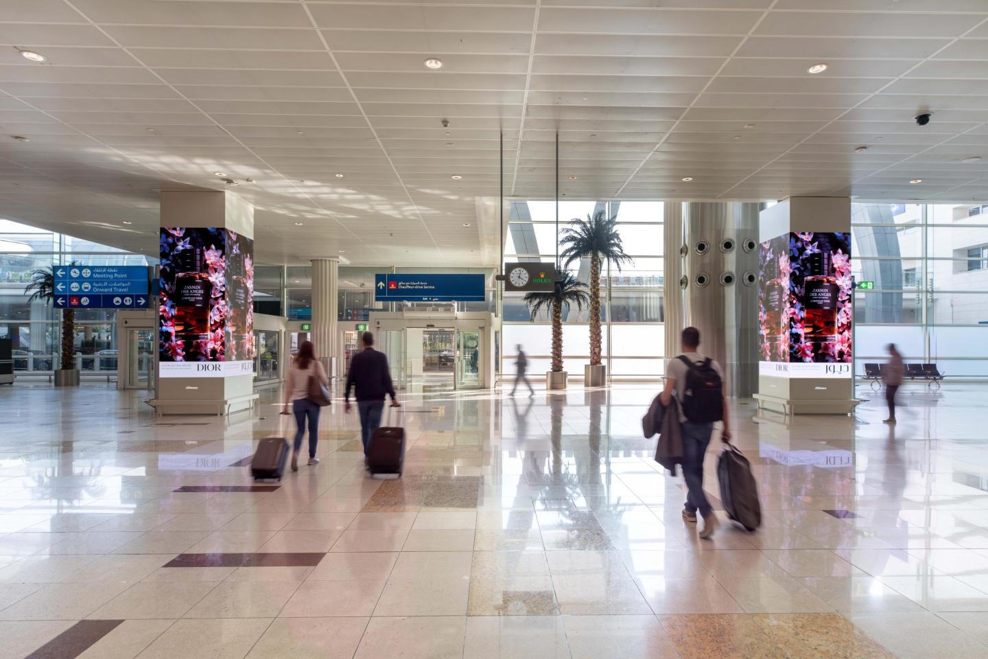 המתחם החדש בנמל התעופה של דובאי. צילום: JCDecaux