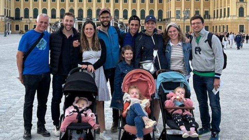 משפחת דרעי בטיול בווינה משפחת דרעי בטיול בווינה