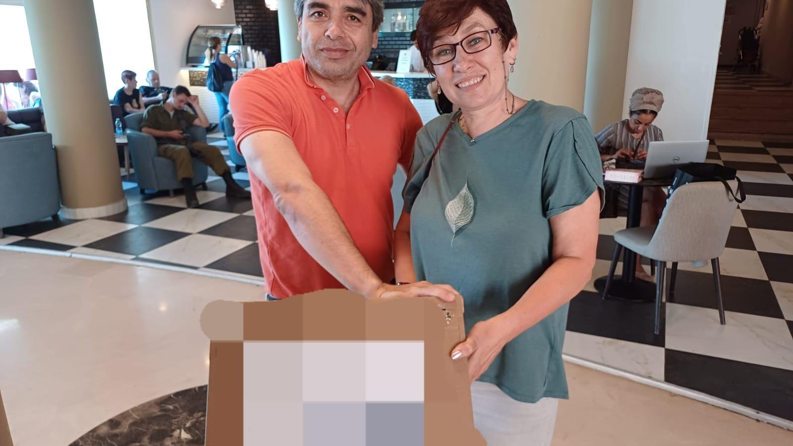 דרכונים מפונים