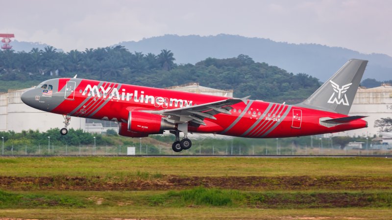 MYAIRLINE חברת תעופה