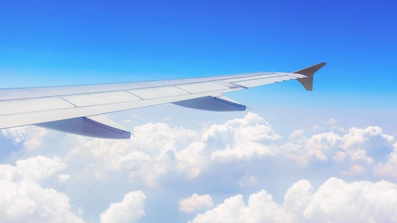חברת התעופה FLY YO חברת התעופה FLY YO