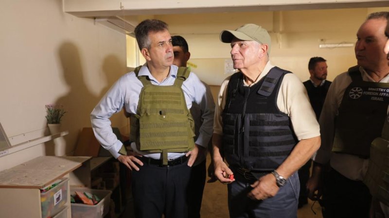 השרים בורל וכהן (צילום: משרד החוץ) השרים בורל וכהן (צילום: משרד החוץ)