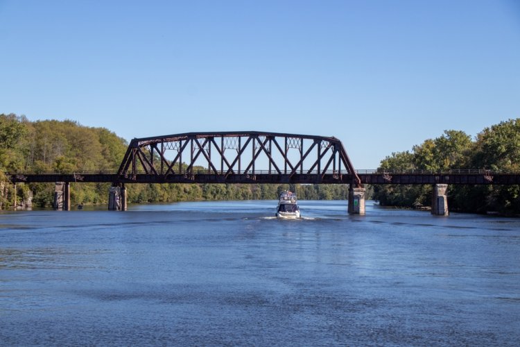 תעלת Erie Canal. צילום: Lynda McFaul, shutterstock