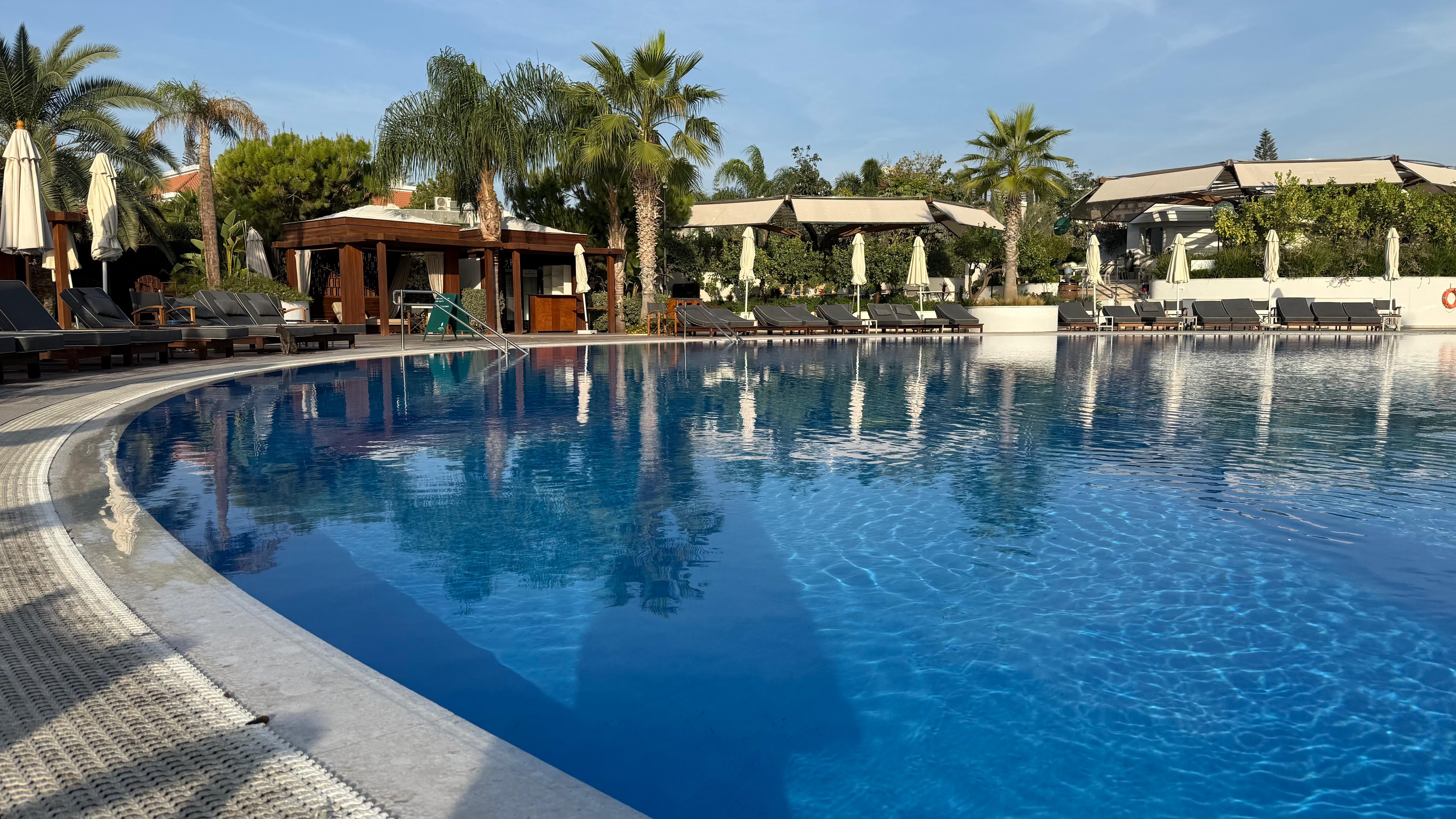 A luxurious pool at Parklane. Photo: Uri Obrotzki