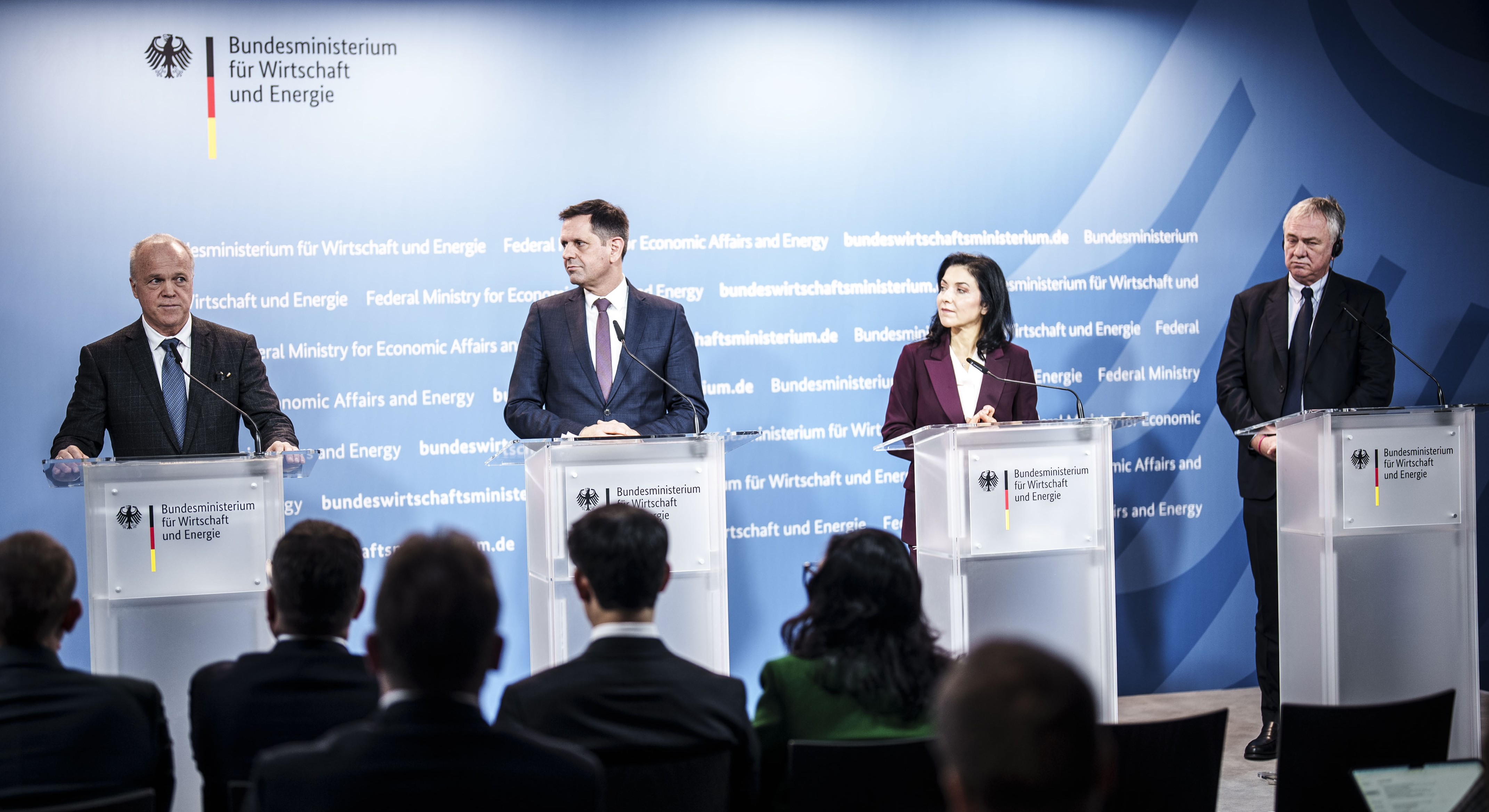 MSC Cruises and Meyer Werft shipyard sign strategic agreement. Photo: Dominik Butzmann