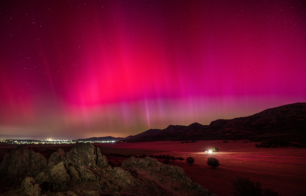 Aurora Borealis seen from Dobrogea, Romania. Photo: Ionut Musca / Shutterstock