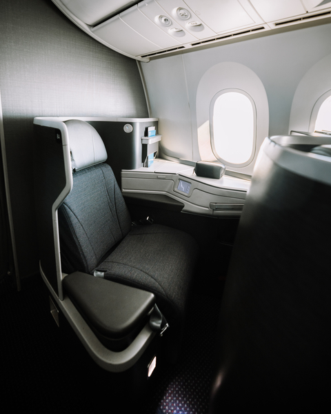 Business Class. Photo by: American Airlines 