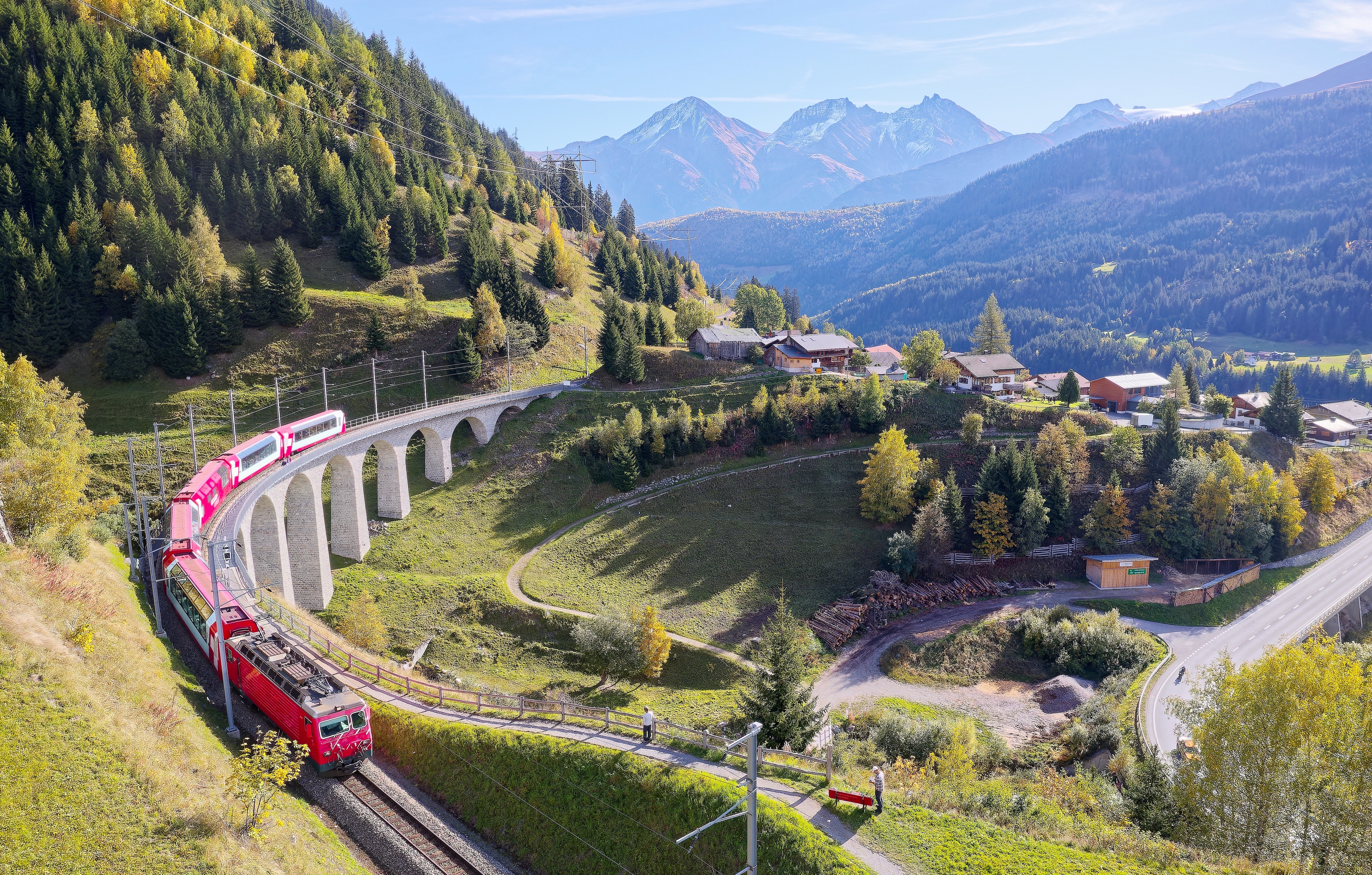 Glacier Express. Photo: Shutterstock