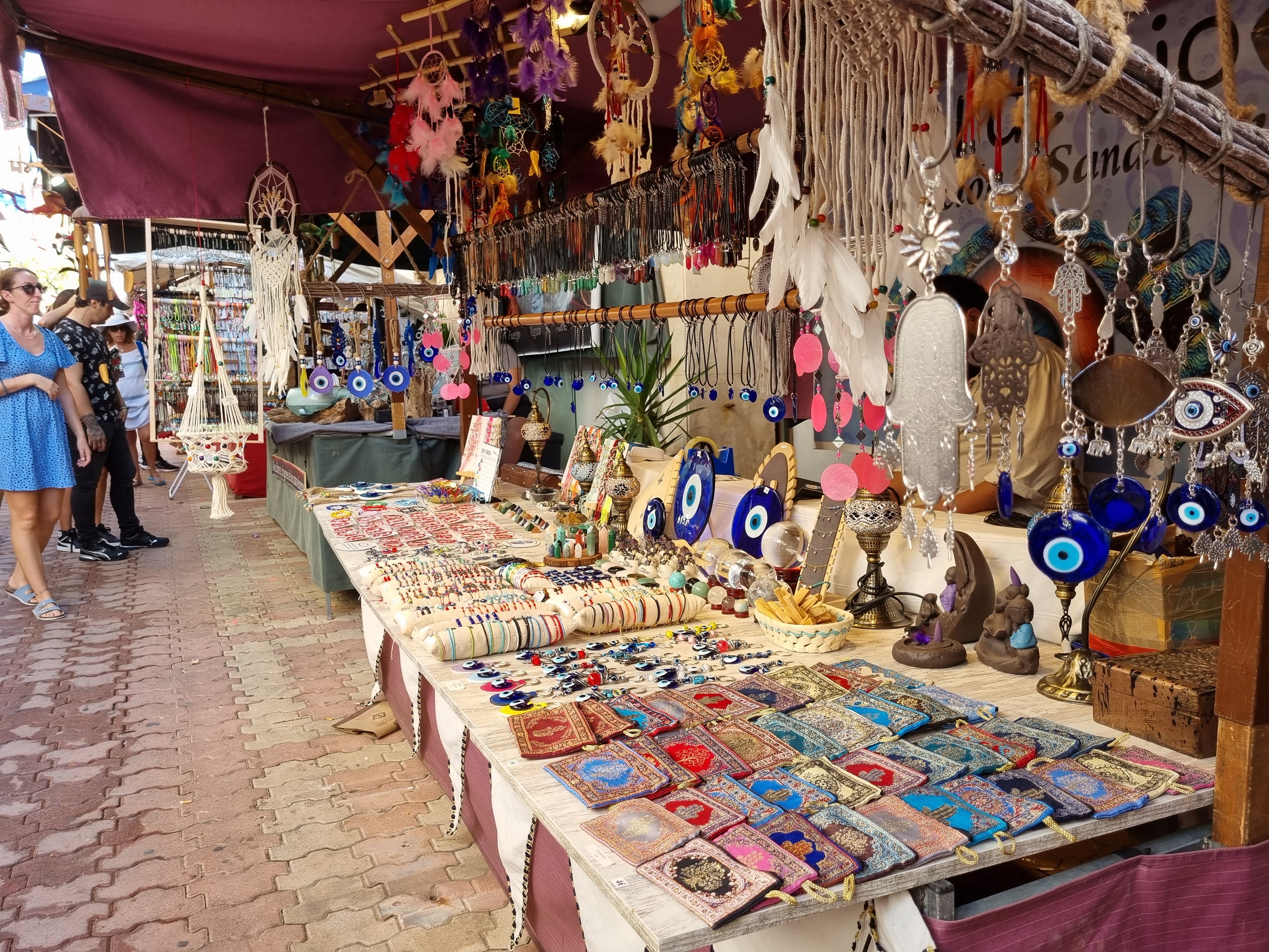 Mercat de Sant Antoni. Photo:  lauraag4 / Shutterstock.com
