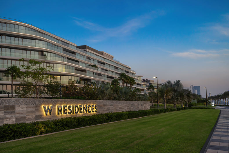 W Residences Dubai - The Palm entrance. Photo: Marriot