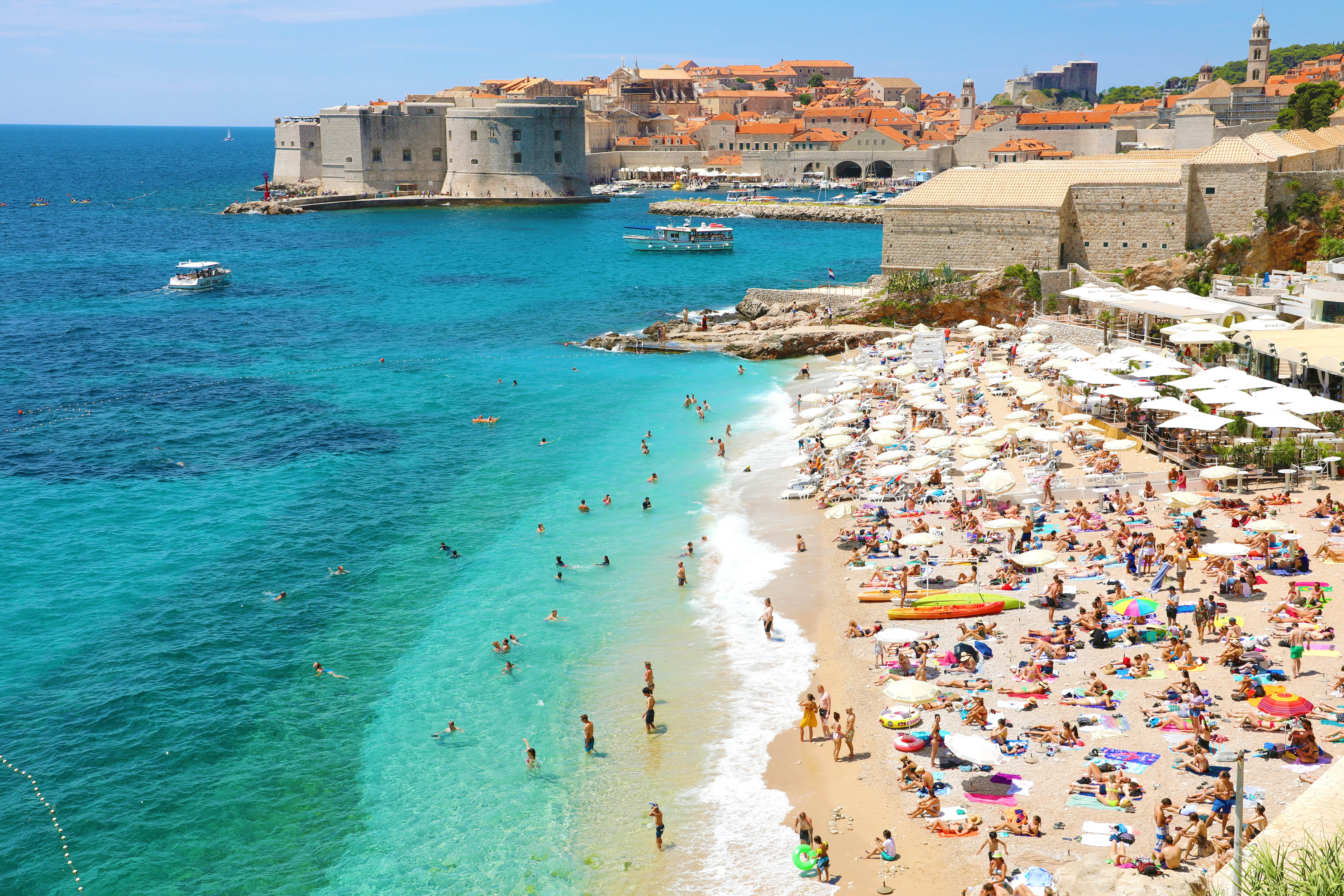 Dubrovnik. Photo: Zigres / Shutterstock.com
