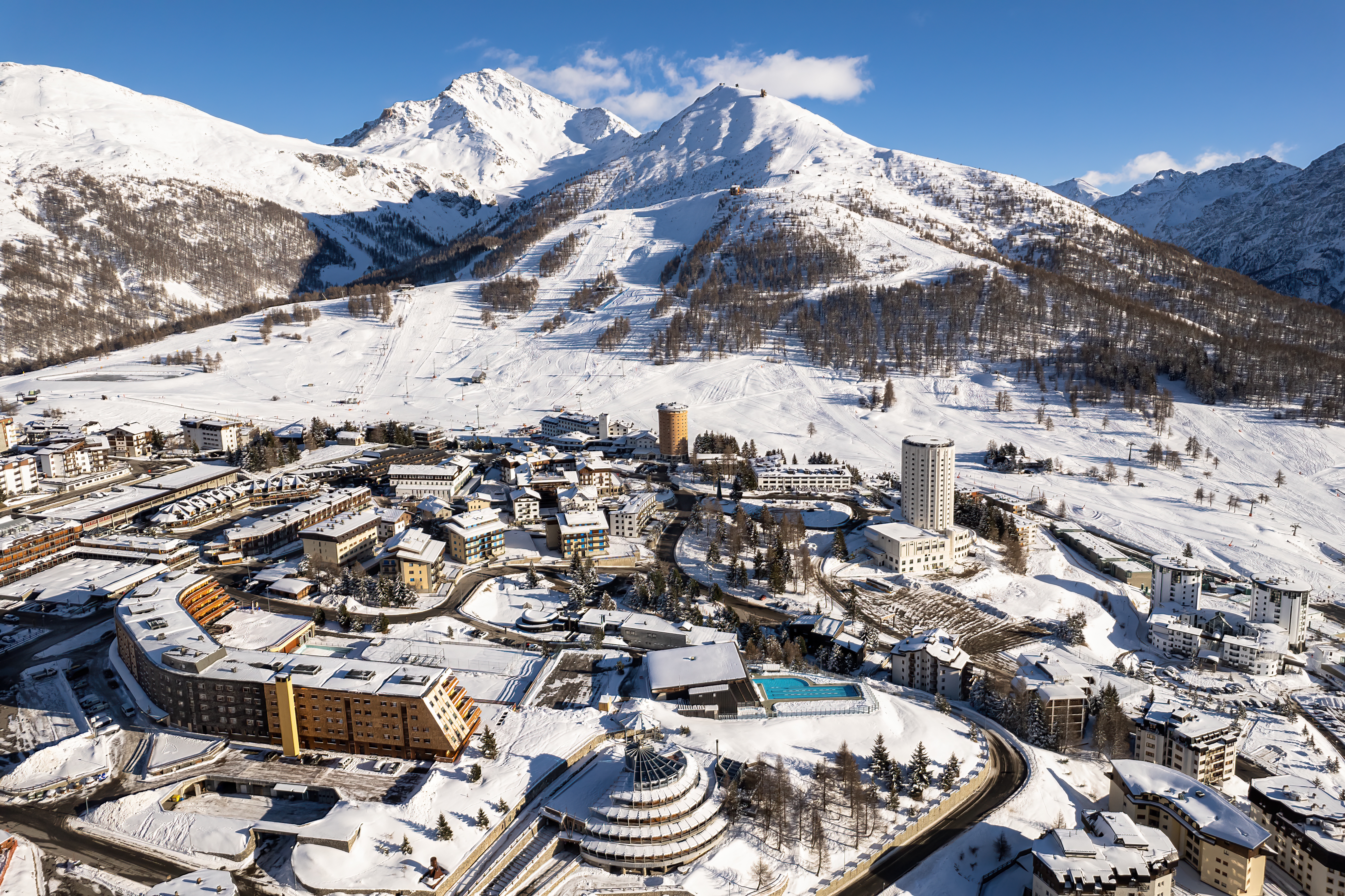 Western Alps, Piedmont. Photo: MikeDotta / Shutterstock.com
