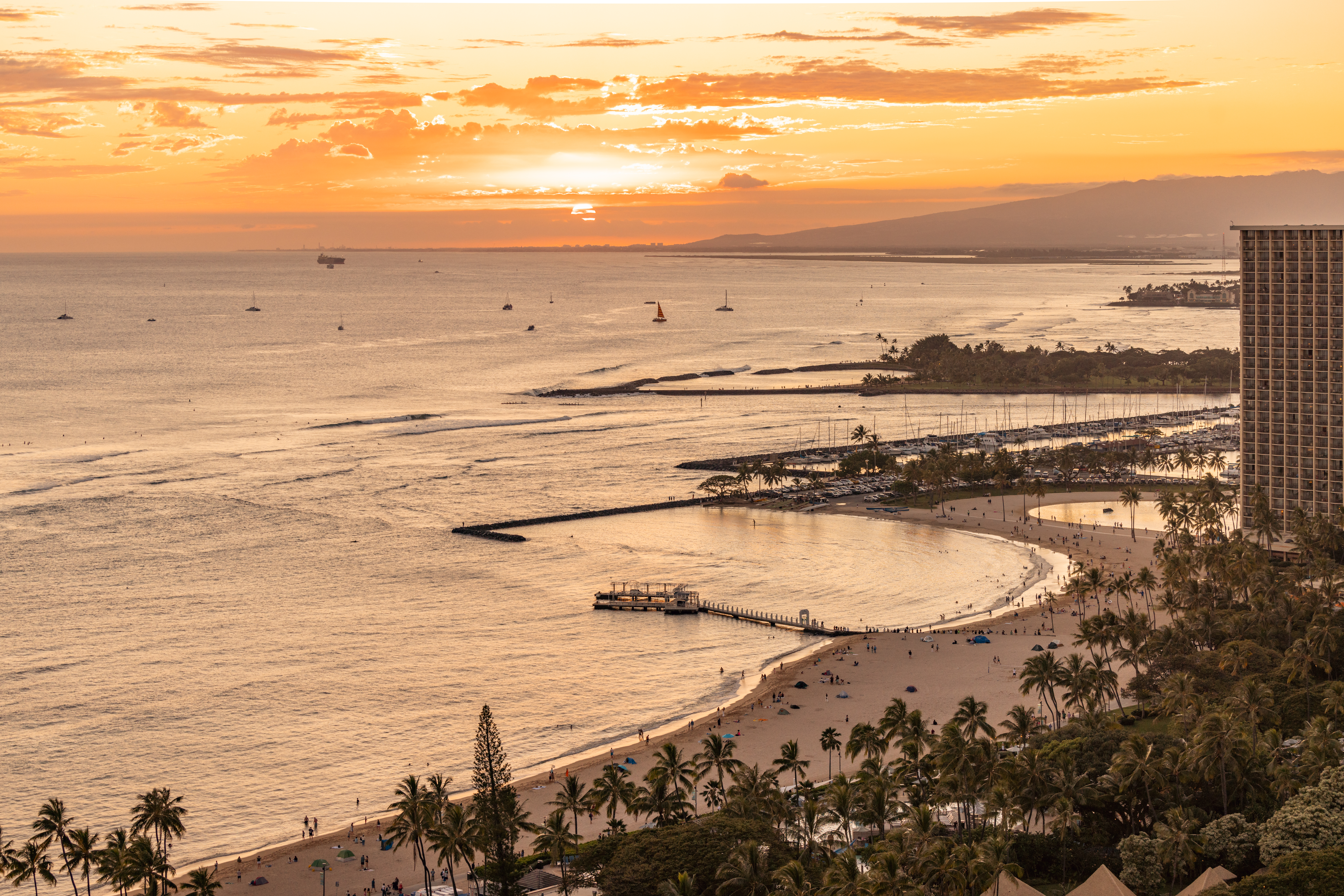 Ka La'i Waikīkī Beach, LXR Hotels & Resorts. Photo: © 2026 Hilton
