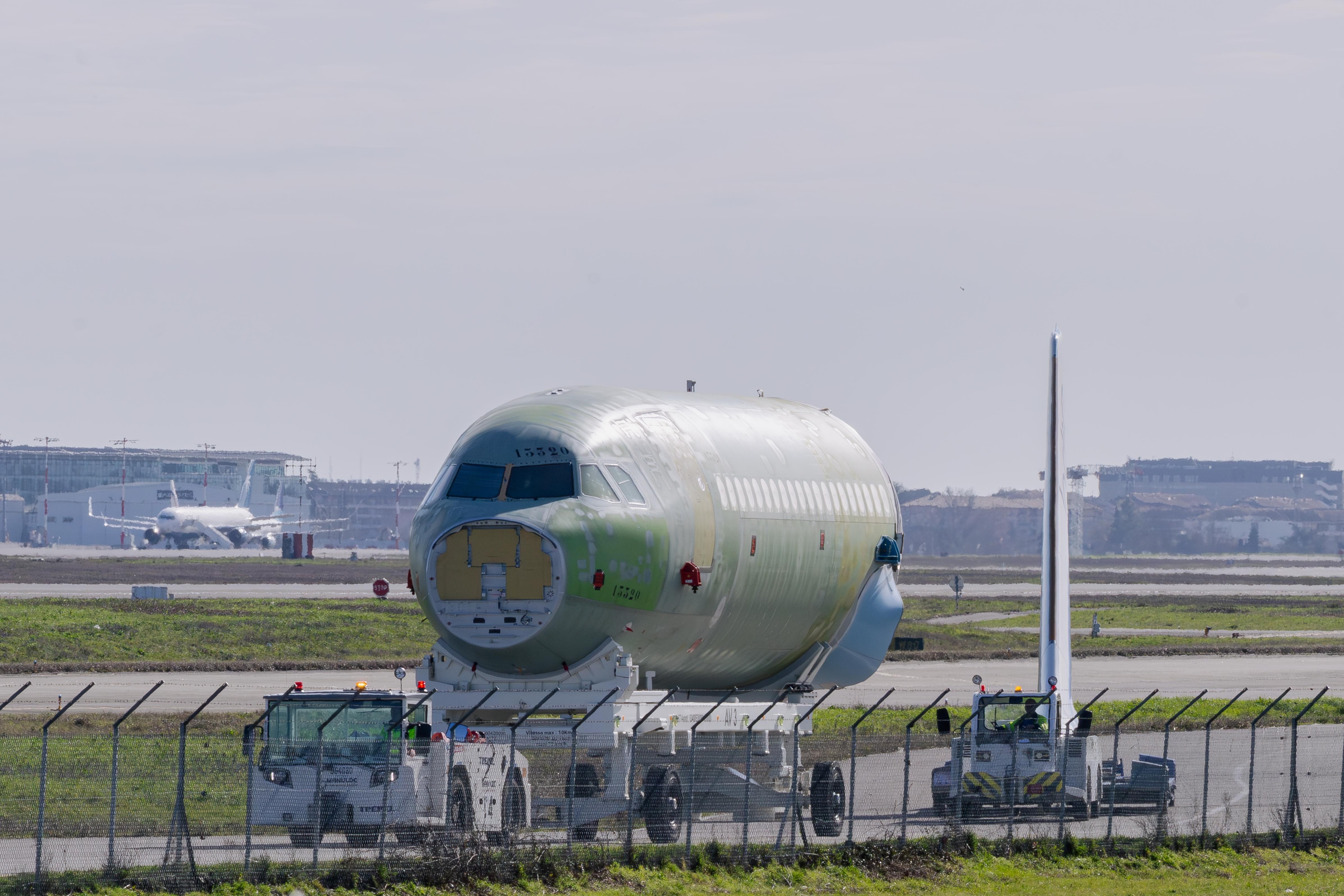 Body of an aircraft transported to airport. Photo: Antoine Houzelstein / Shutterstock.com
