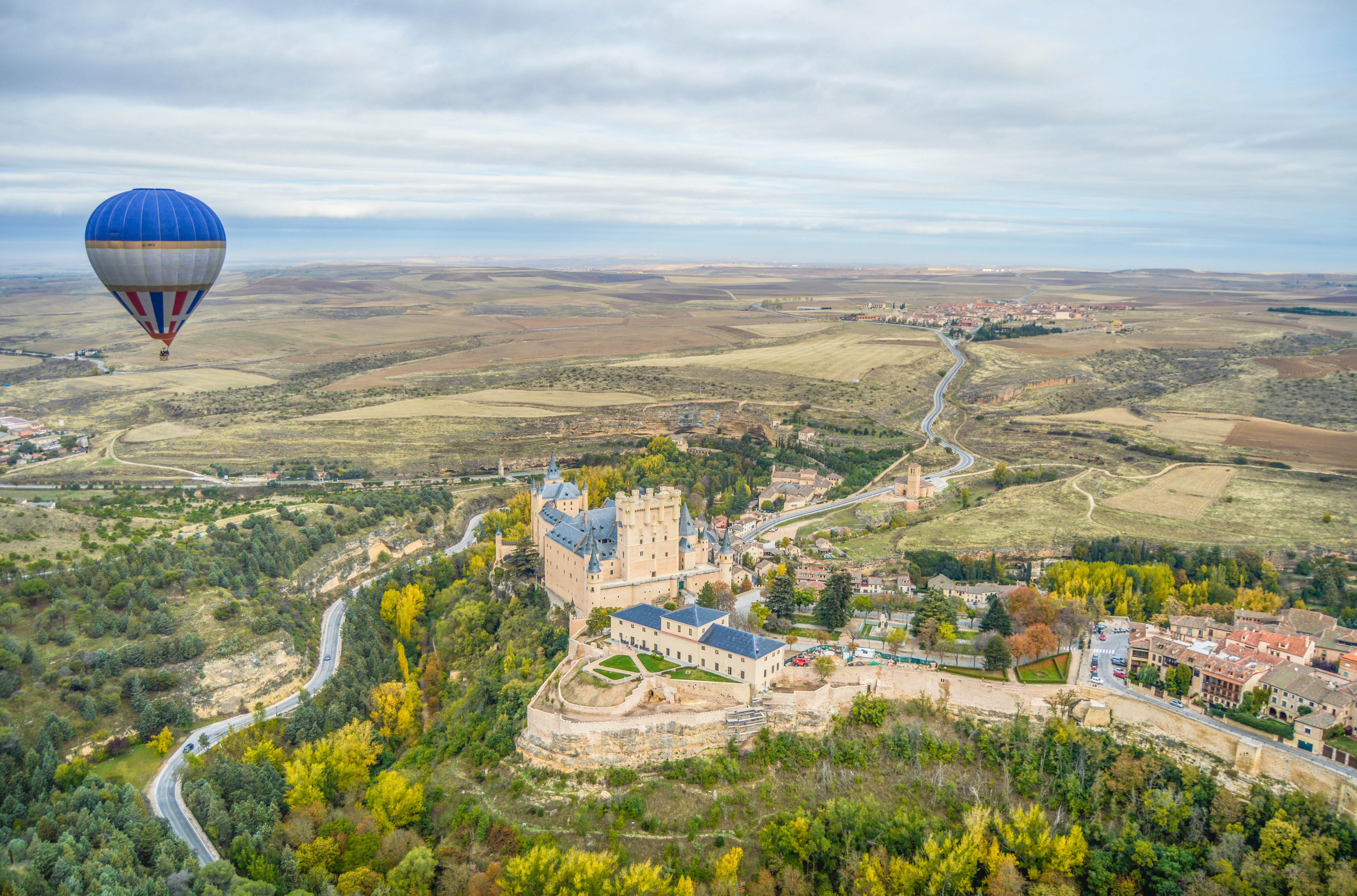 טיסה בכדור פורח ב-Zegovia. צילום: Shutterstock