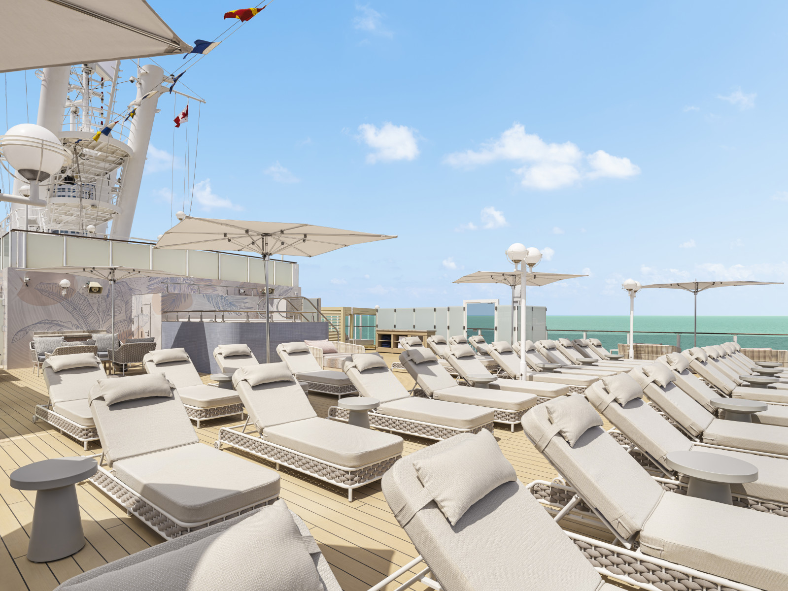 Vibe Beach Club. Photo: NCL