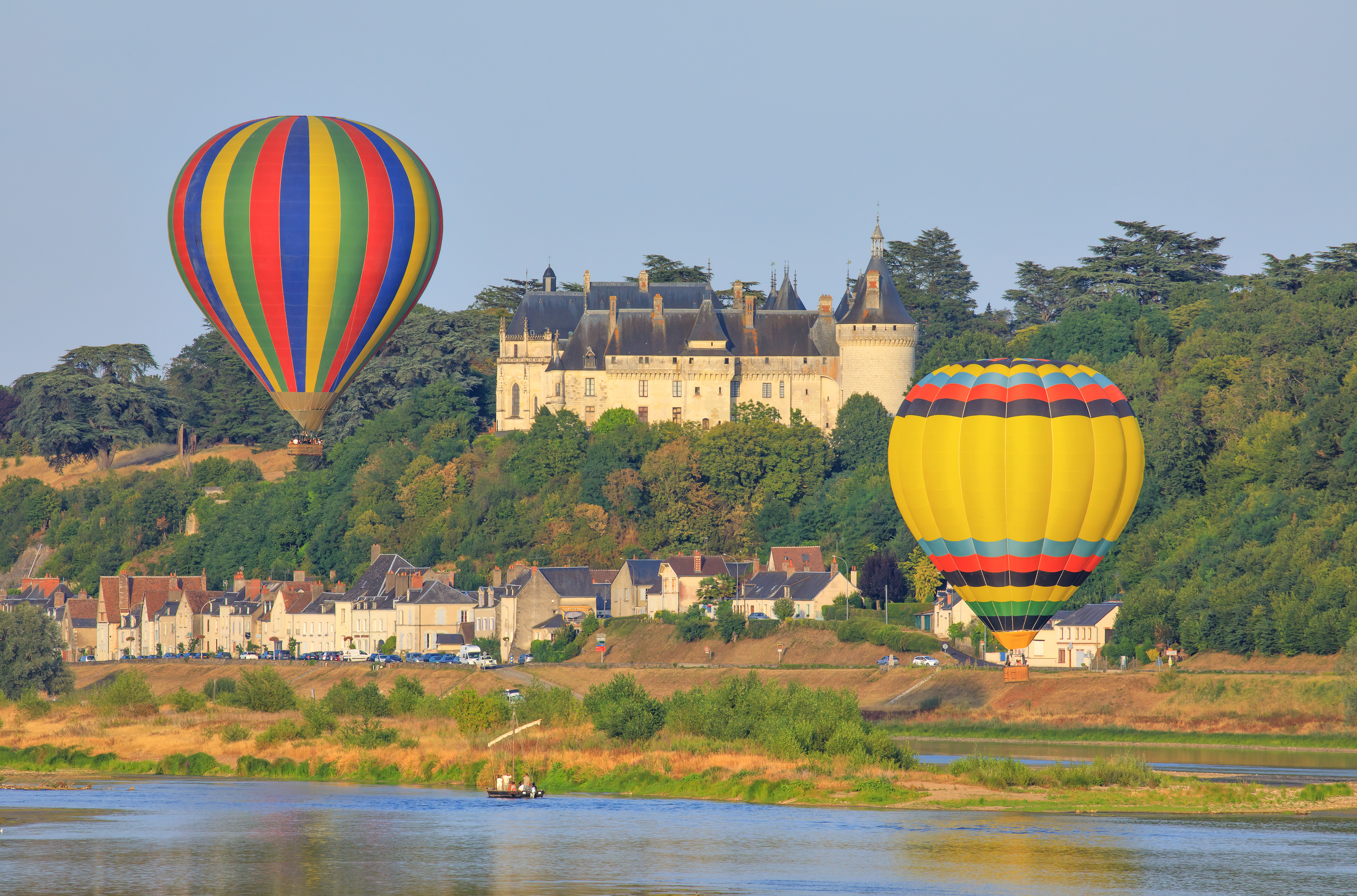 Hot air balloon near Chaumont sur Loire. Photo: Shutterstock
