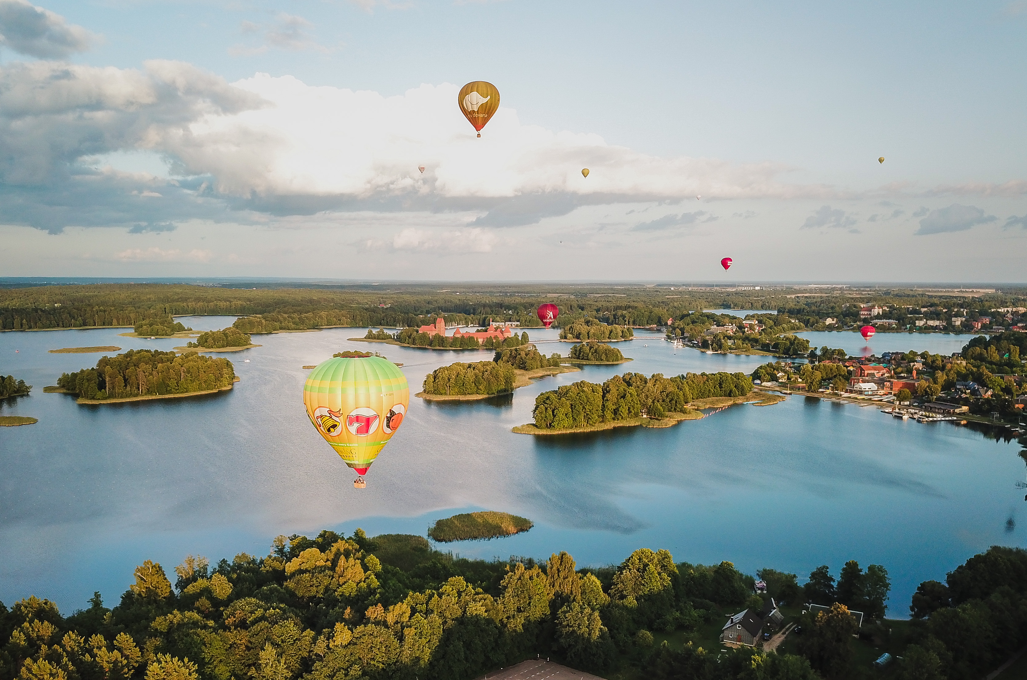 Trakai Castle. Photo: Vaidotas Grybauskas / Shutterstock.com
