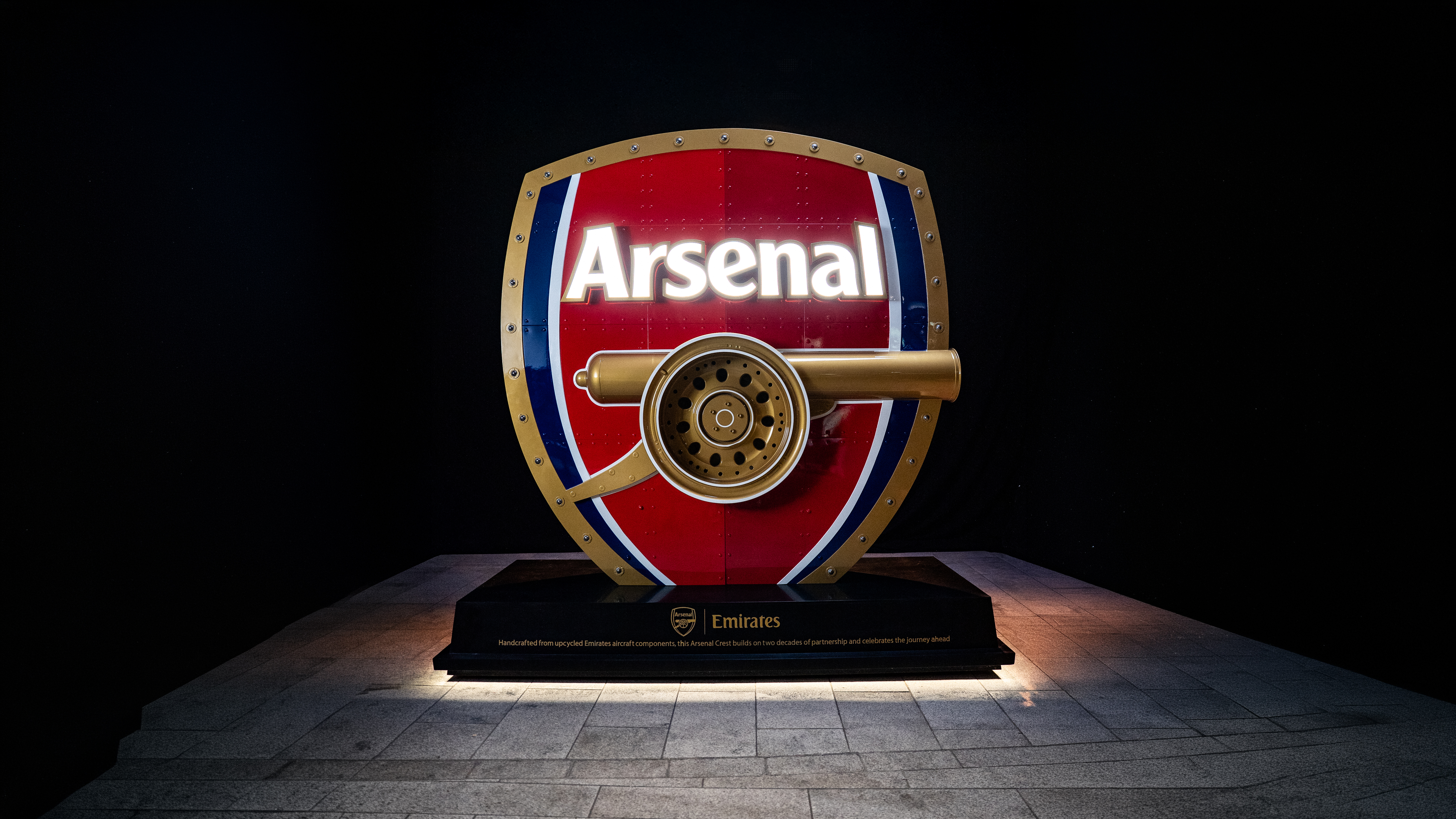 The Aircrafted Arsenal Crest. Photo: Emirates 