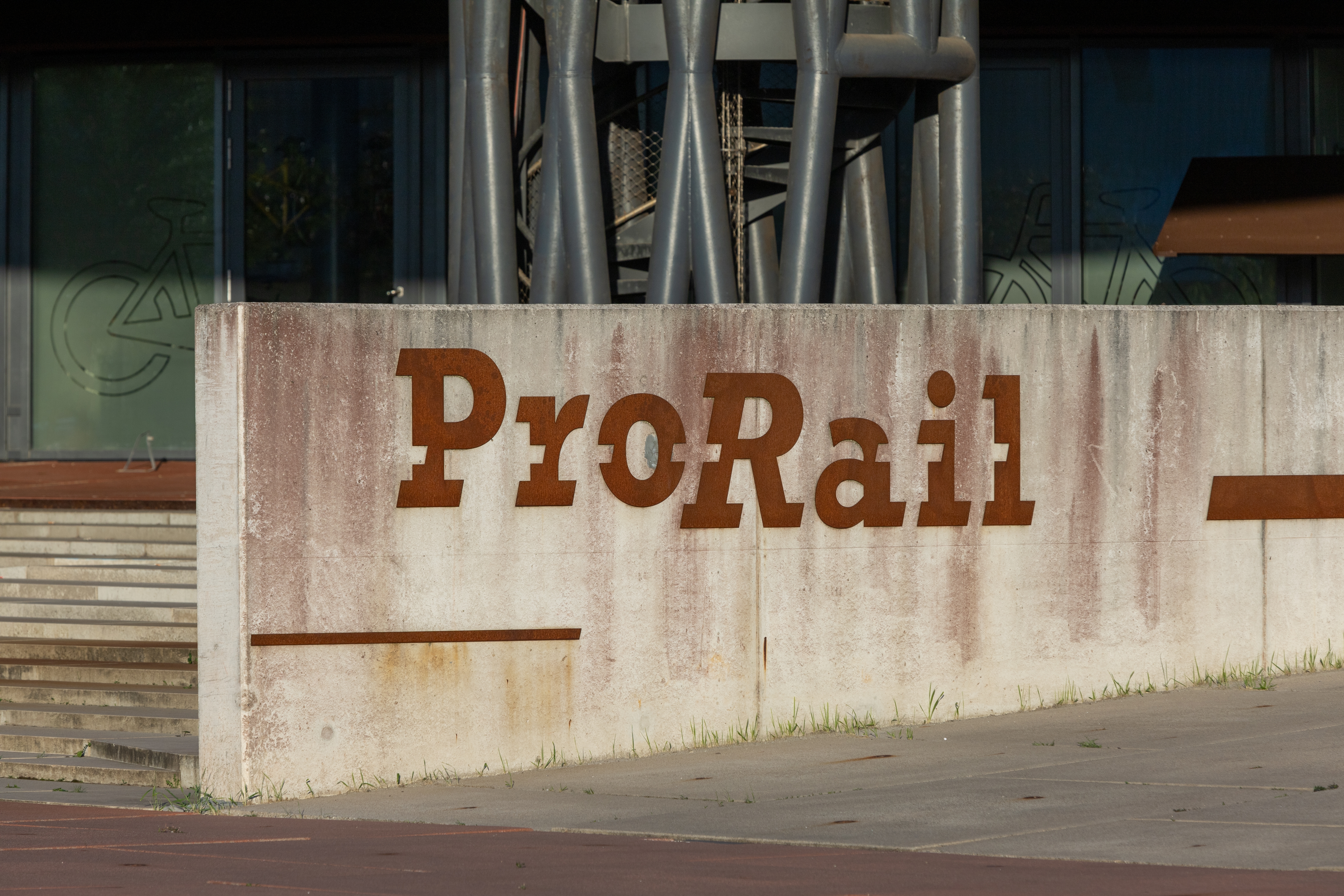 Pro Rail. Photo:  PixelBiss / Shutterstock.com