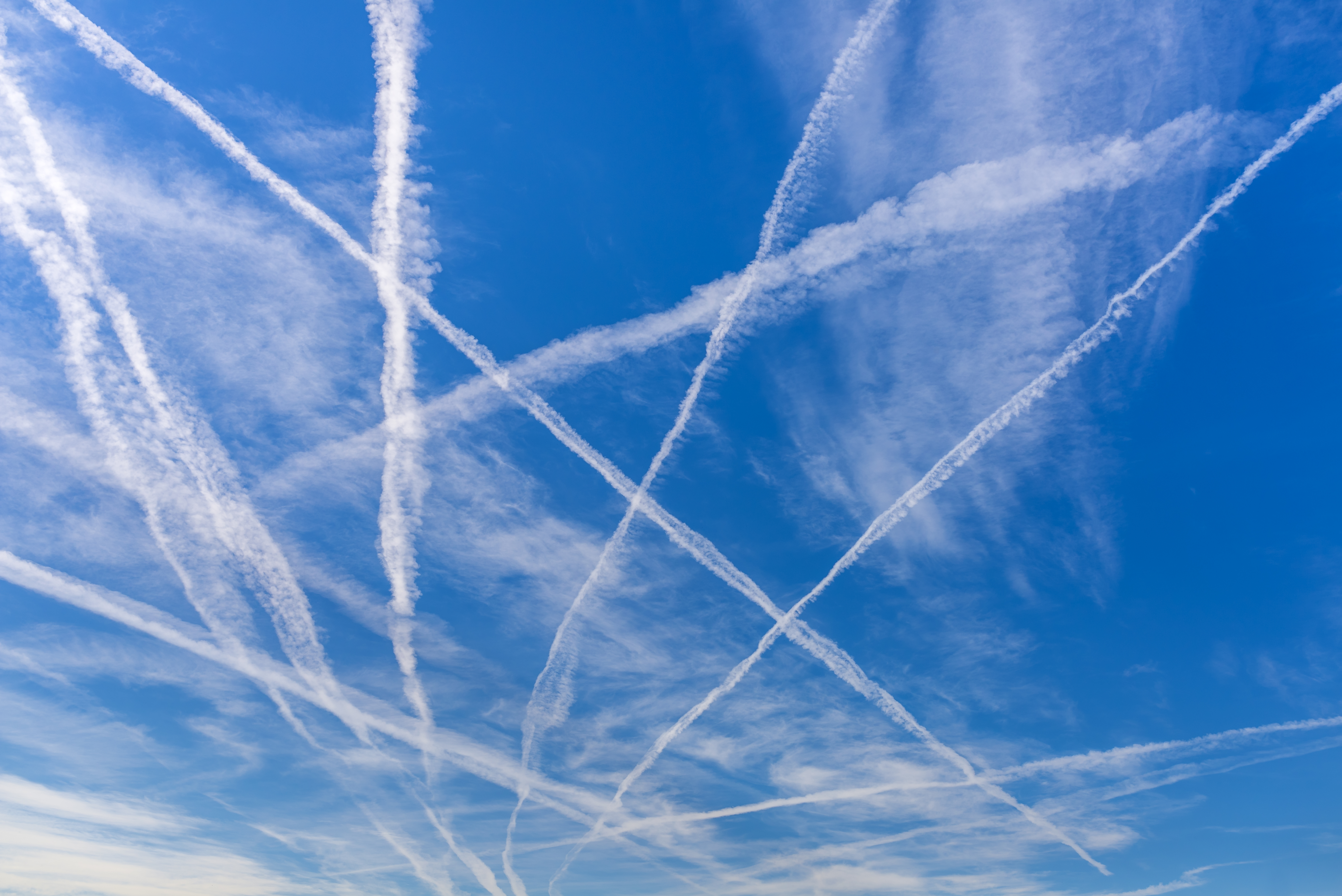 Contrails. Photo: Shutterstock