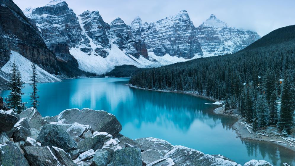 Calgary. Photo: Wirestock Creators / Shutterstock.com