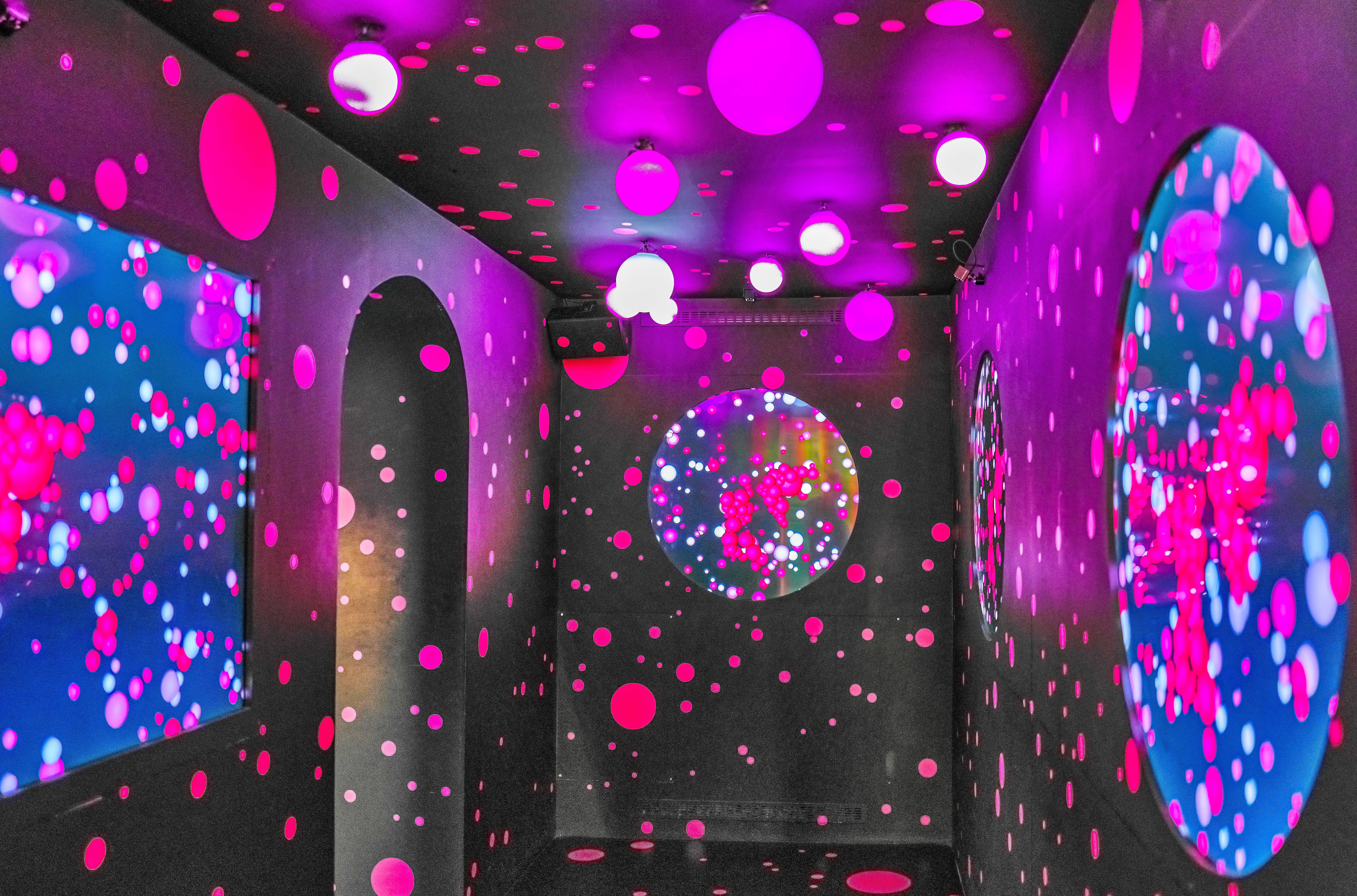 Moco Museum. Photo: Gimas / Shutterstock.com