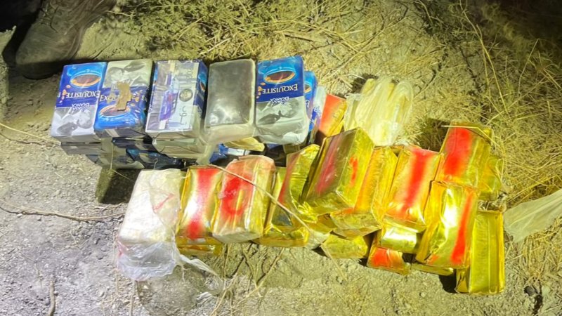 הברחת סמים בגבול ירדן (צילום: משטרת ישראל) הברחת סמים בגבול ירדן (צילום: משטרת ישראל)