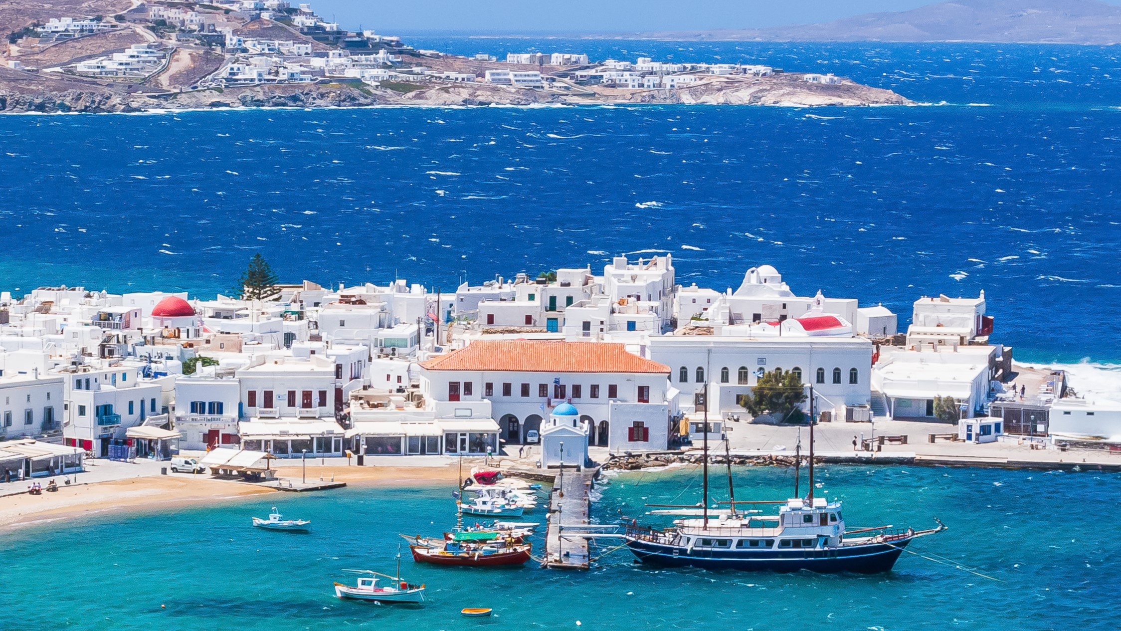 Mykonos Harbor. Photo: SHUTTERSTOCK