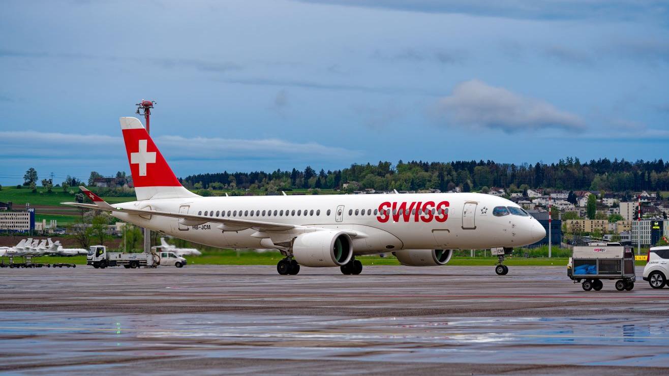 SWISS A220 (צילום: SHUTTERSTOCK)