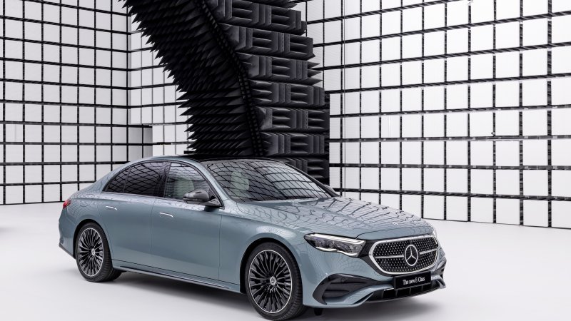מרצדס E-Class מרצדס E-Class
