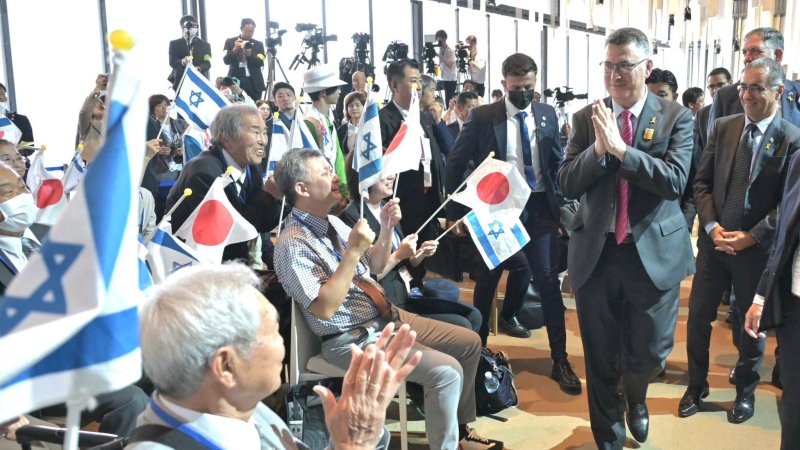 שר החוץ, גדעון סער, בתערוכת האקספו ביפן שר החוץ, גדעון סער, בתערוכת האקספו ביפן