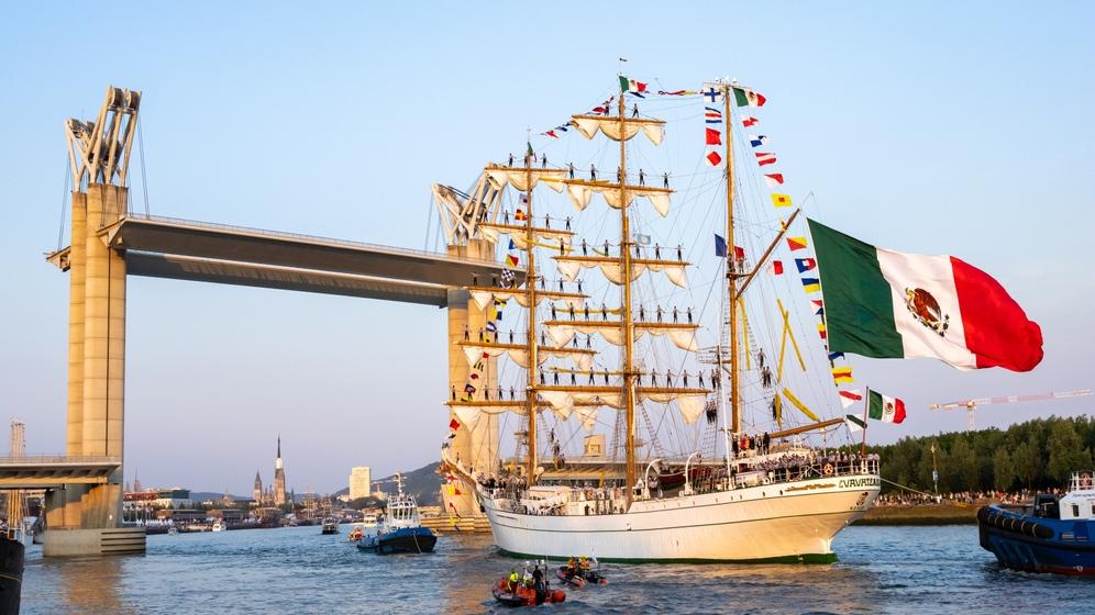 ספינת המפרשים Cuauhtémoc