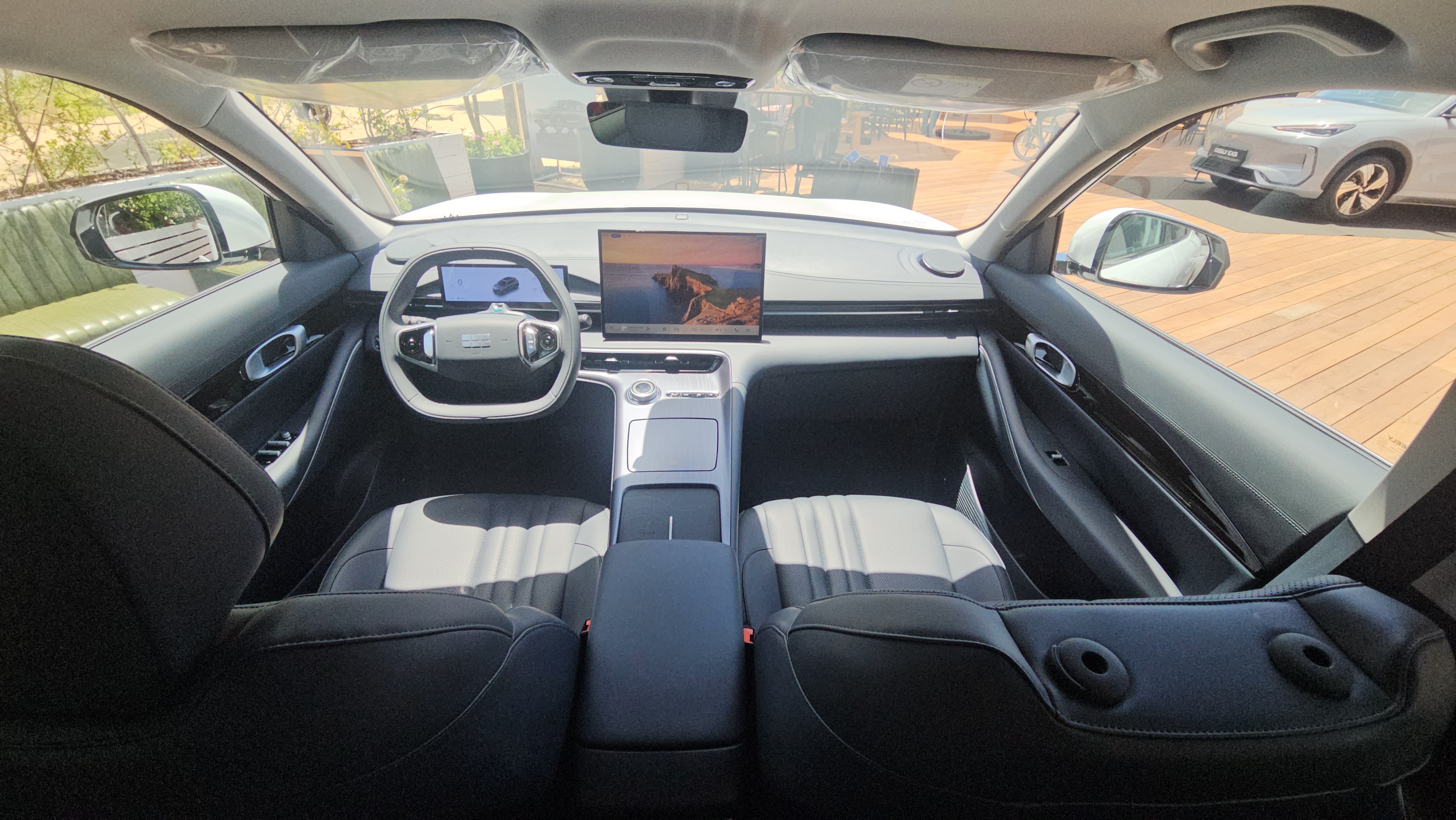 Geely EX5