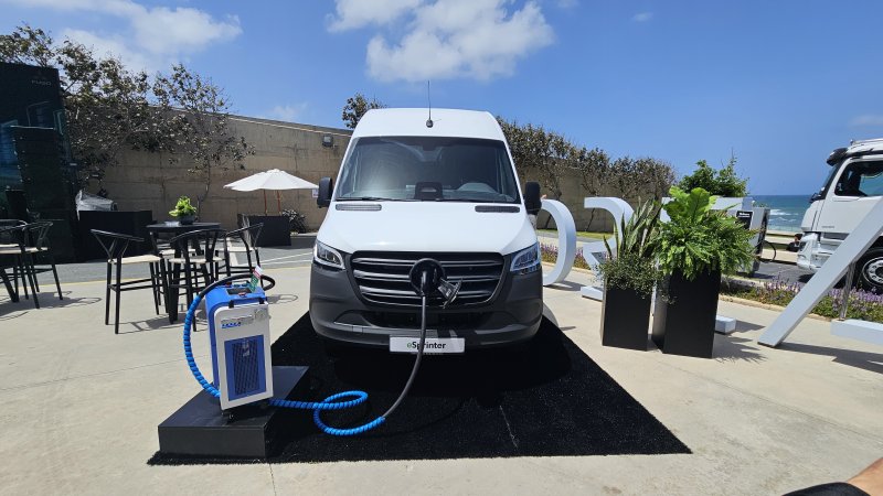 מרצדס eSprinter