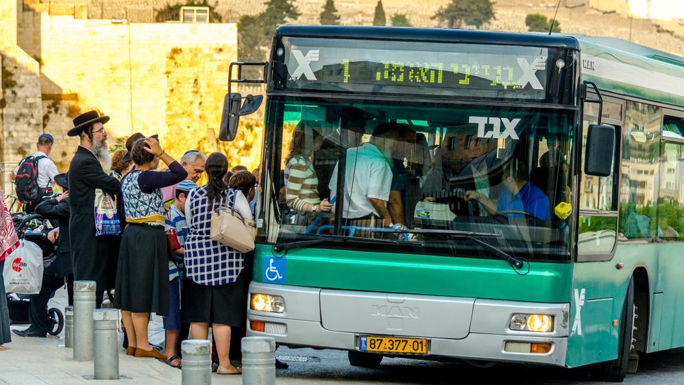 נהג אוטובוס