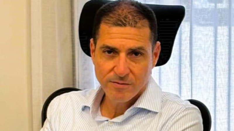 אבי גומל אבי גומל