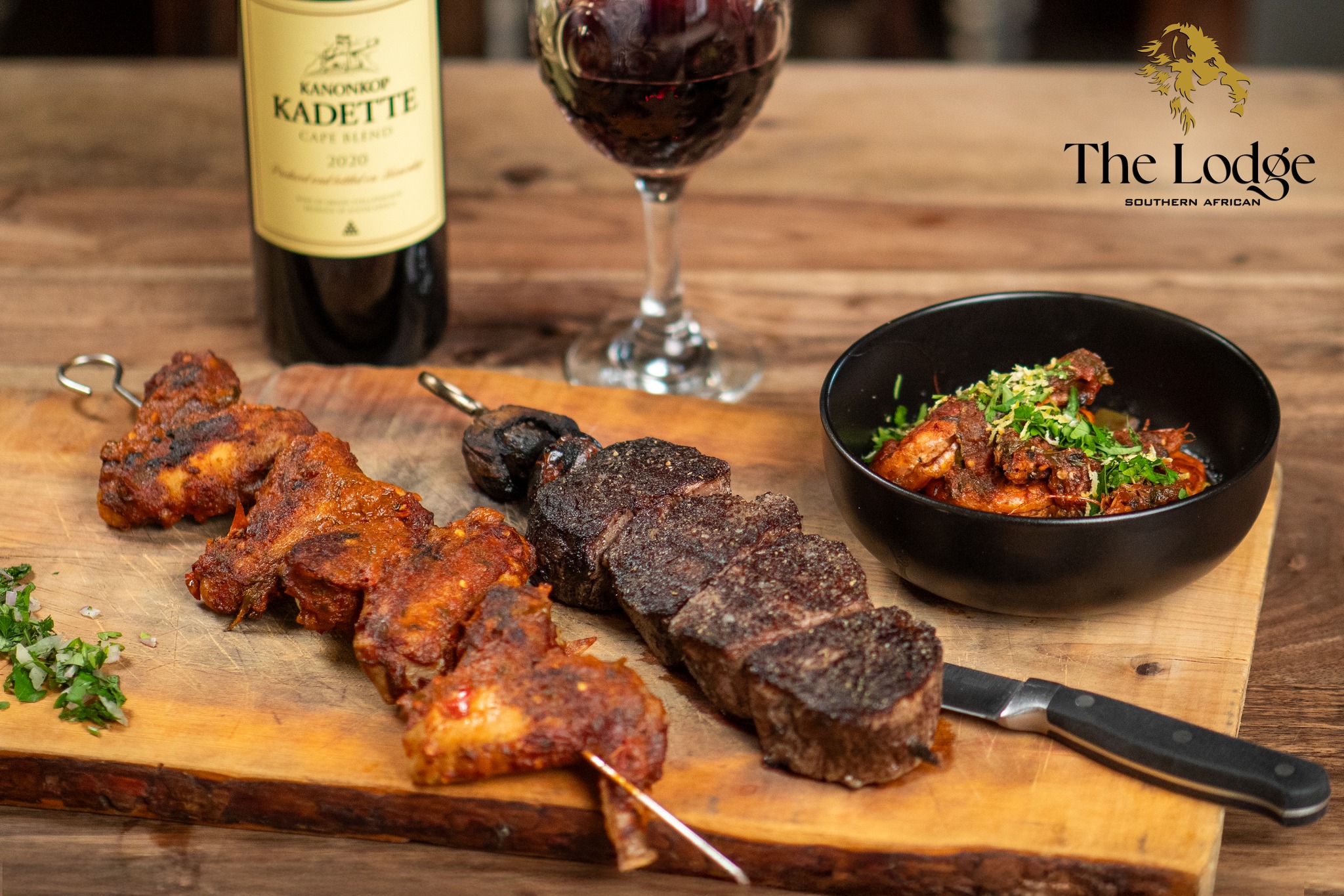 The Lodge Steak & Seafood Co. פאפוס