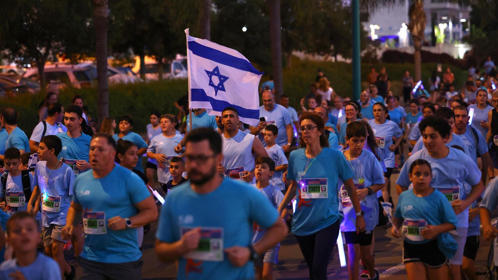 פתח תקווה רצה קדימה