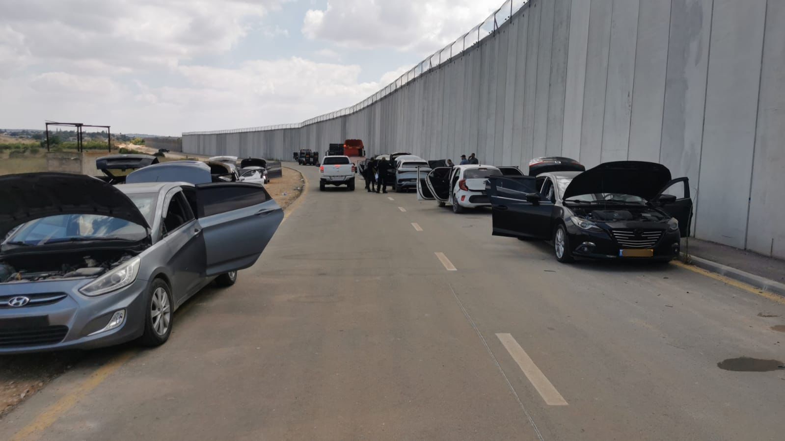 רכבים גנובים. צילום: דוברות המשטרה