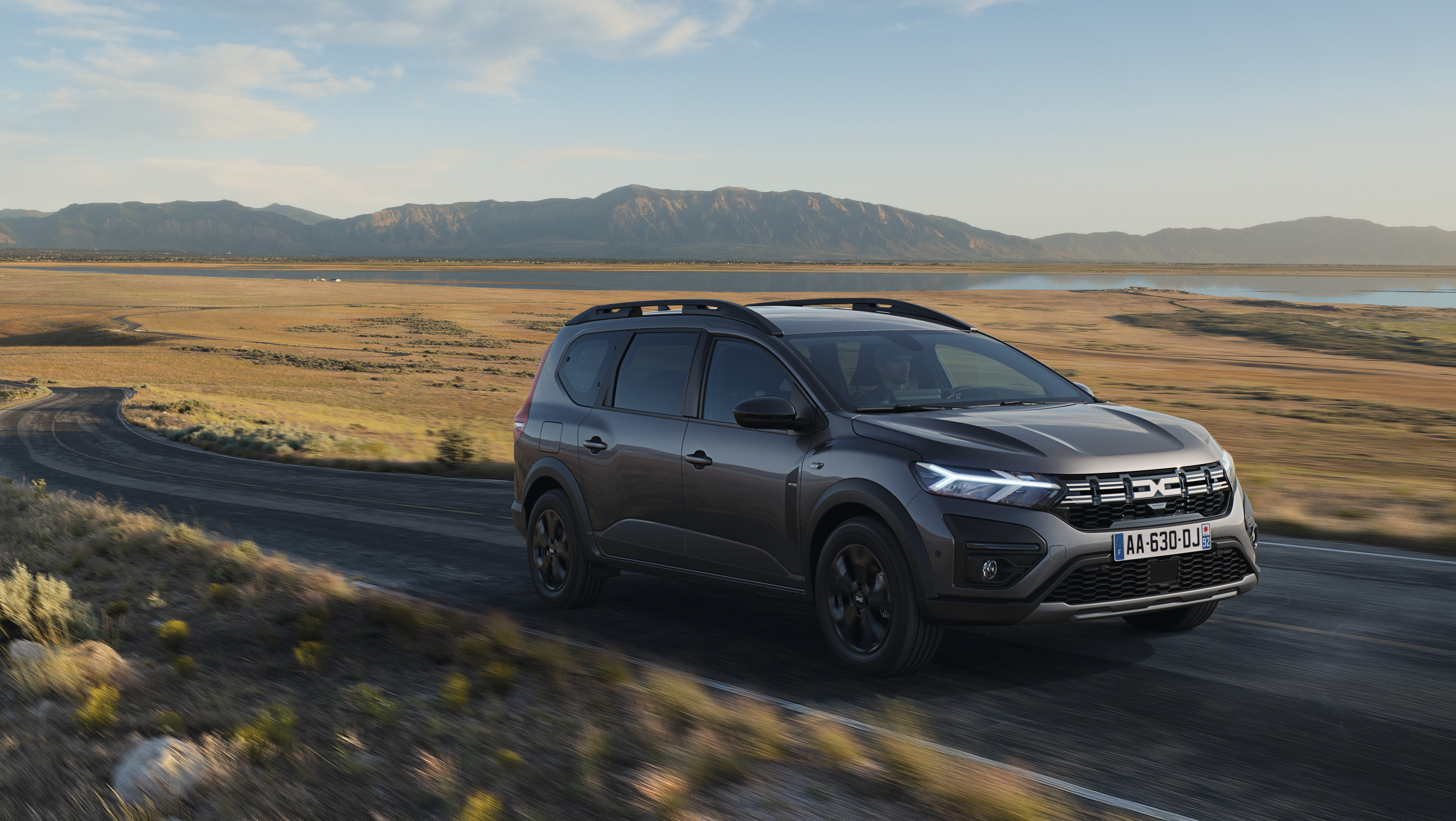 Dacia Jogger HYBRID. צילום: יצרן