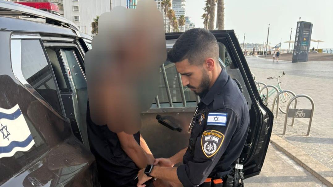 מעצר חשודים בגניבה בחופים