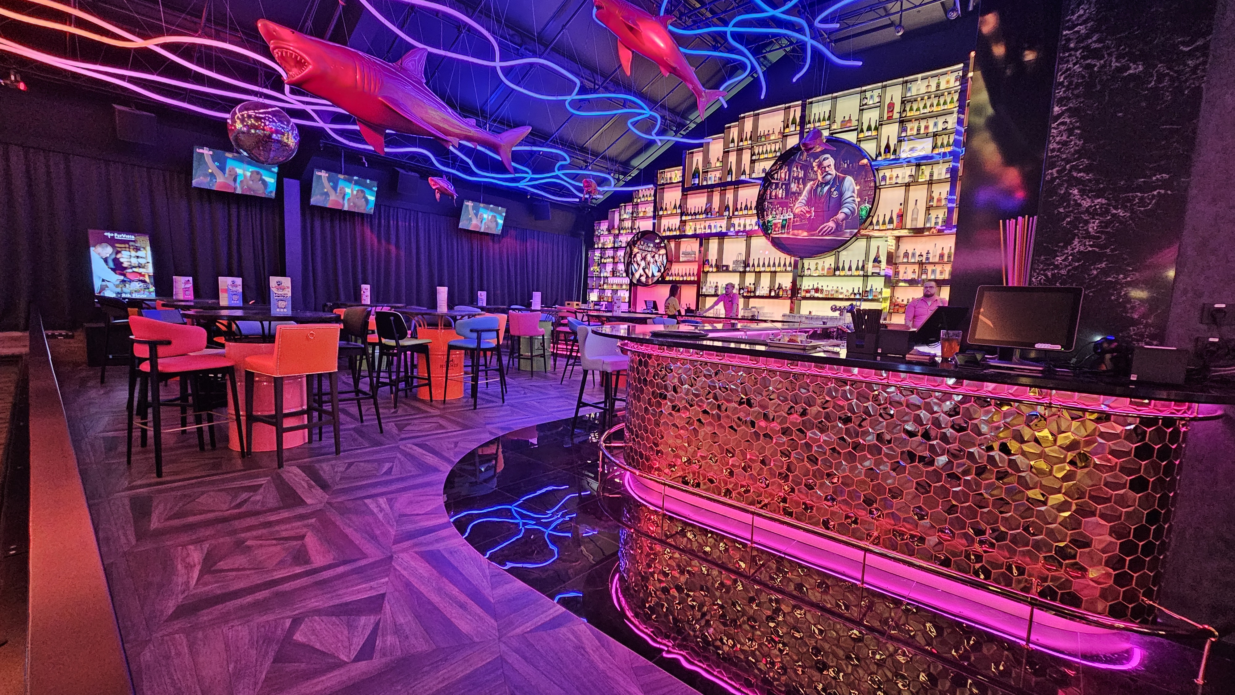 Здание LEVELS. Фото: Ира Макейнко